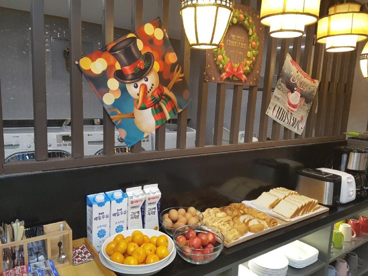 J-Honor Guesthouse Seoul Ngoại thất bức ảnh