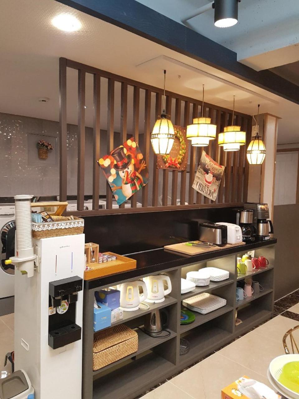 J-Honor Guesthouse Seoul Ngoại thất bức ảnh
