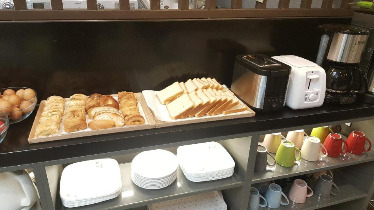 J-Honor Guesthouse Seoul Ngoại thất bức ảnh