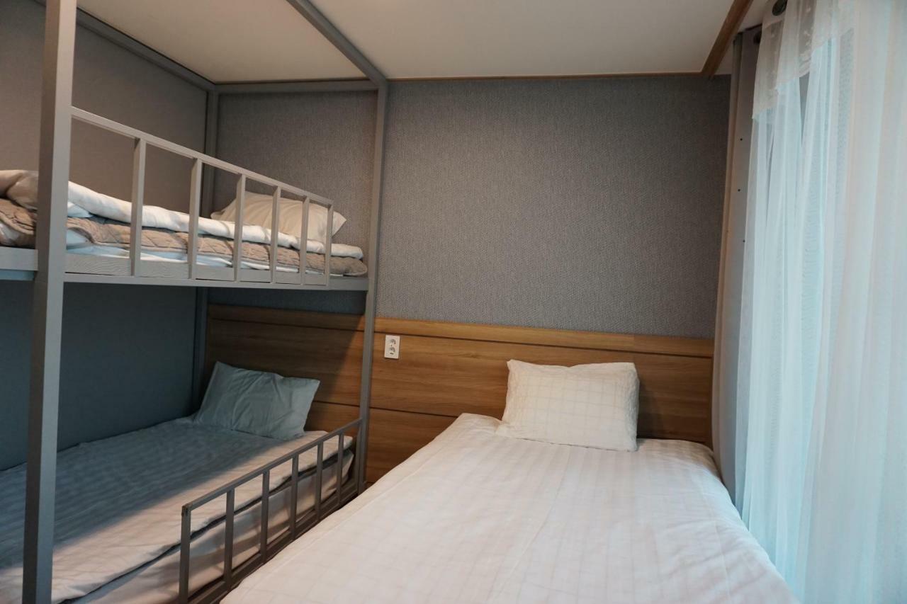 J-Honor Guesthouse Seoul Ngoại thất bức ảnh