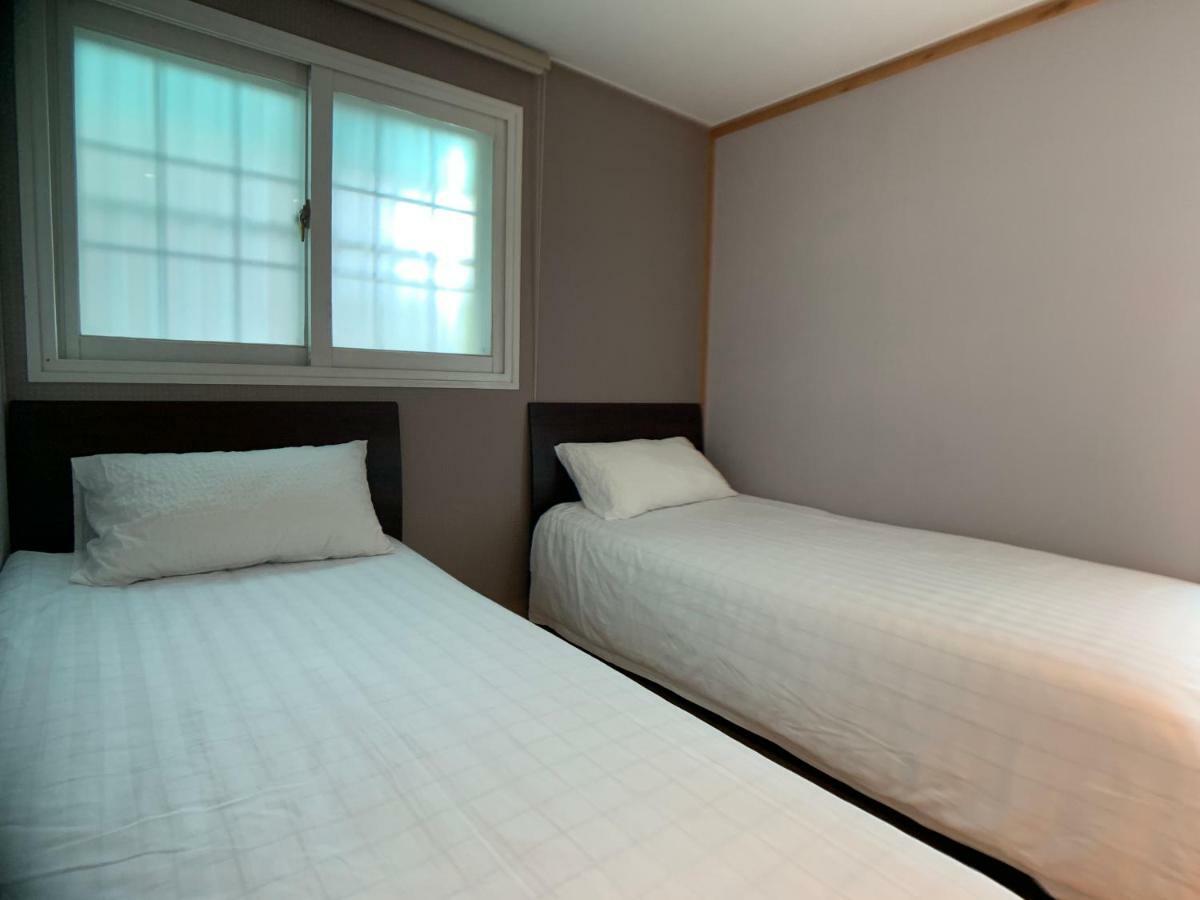 J-Honor Guesthouse Seoul Ngoại thất bức ảnh
