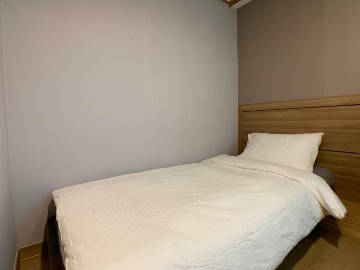 J-Honor Guesthouse Seoul Ngoại thất bức ảnh