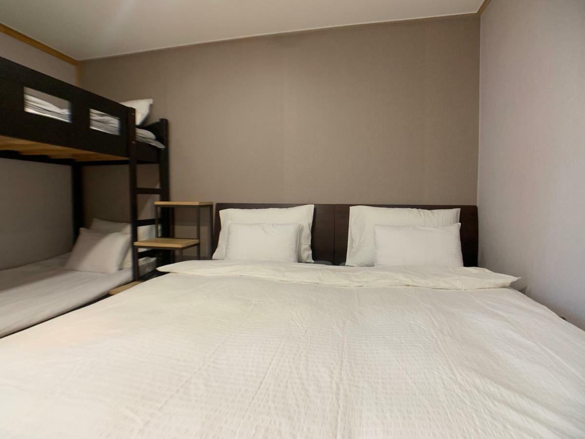 J-Honor Guesthouse Seoul Ngoại thất bức ảnh