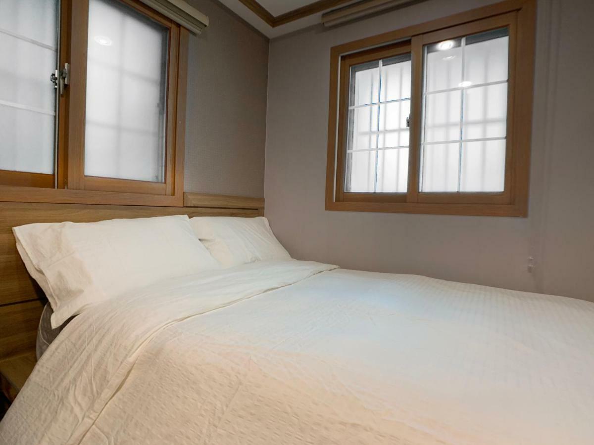 J-Honor Guesthouse Seoul Ngoại thất bức ảnh