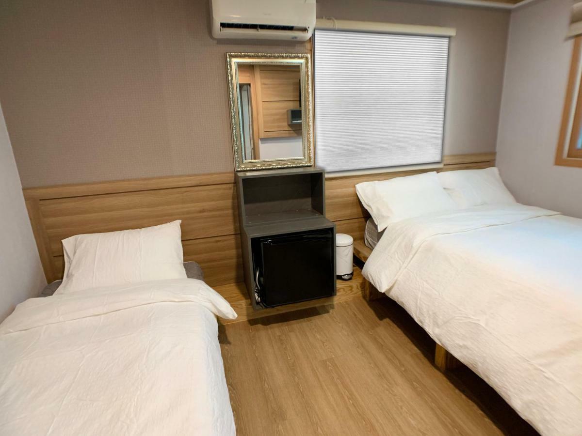J-Honor Guesthouse Seoul Ngoại thất bức ảnh