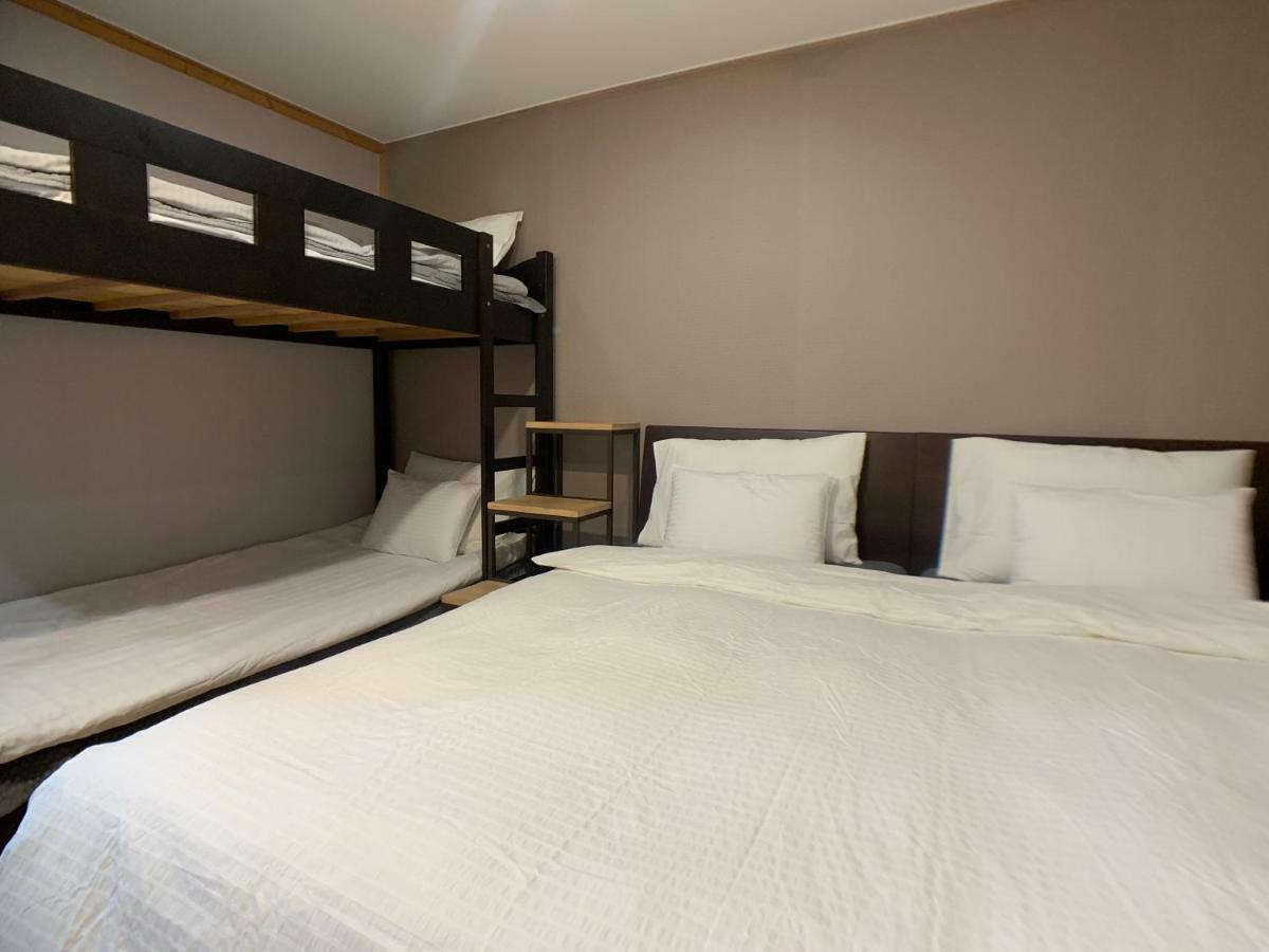 J-Honor Guesthouse Seoul Ngoại thất bức ảnh