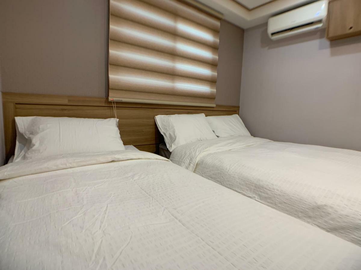 J-Honor Guesthouse Seoul Ngoại thất bức ảnh